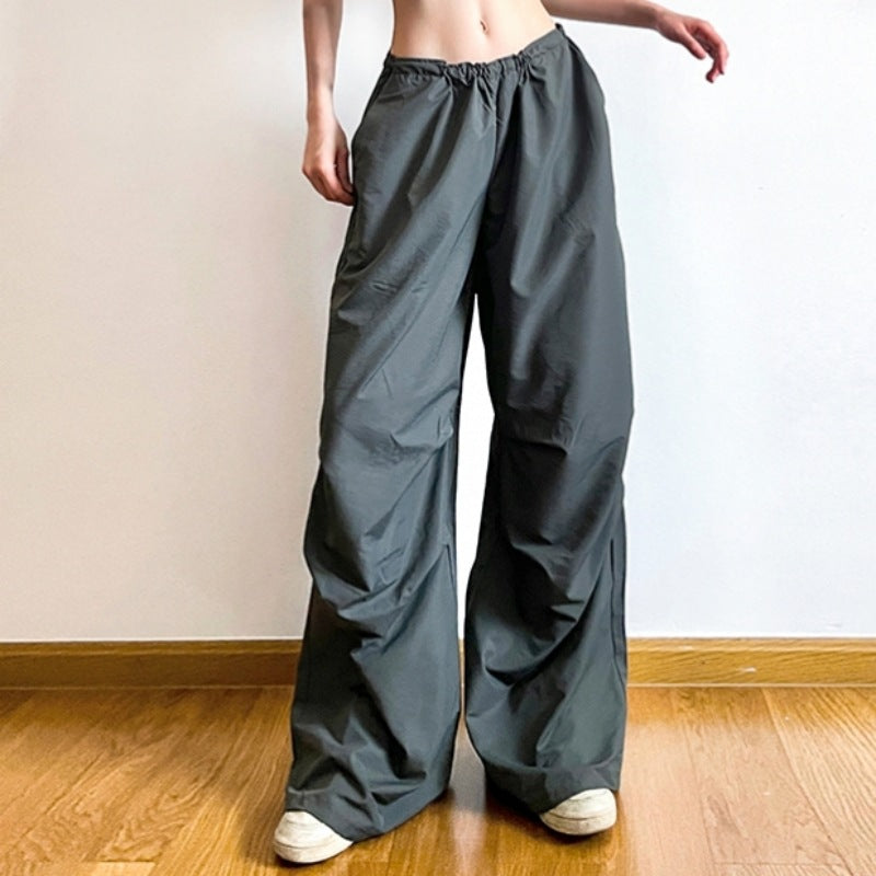 BLACK PARACHUTE PANTS